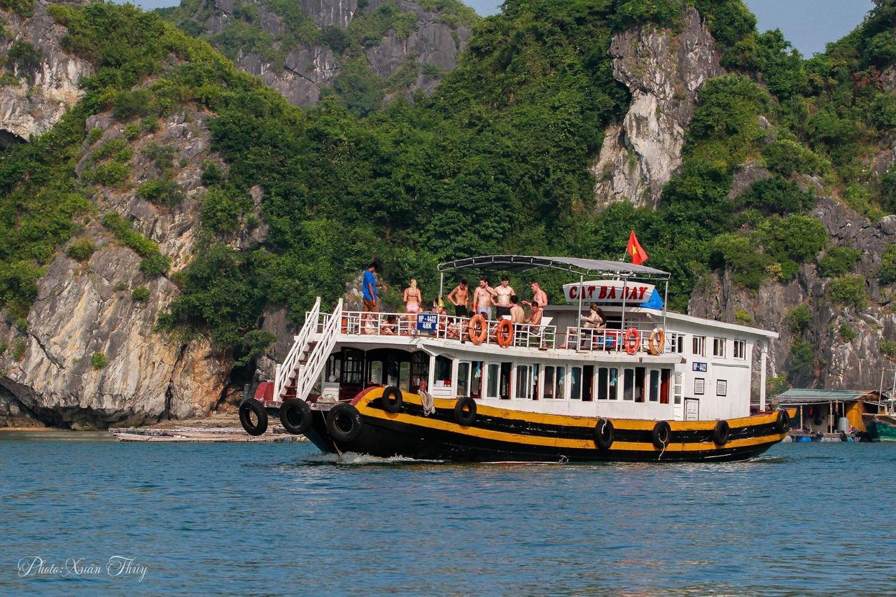 Cat Ba Hostel Cat Ba Island Εξωτερικό φωτογραφία